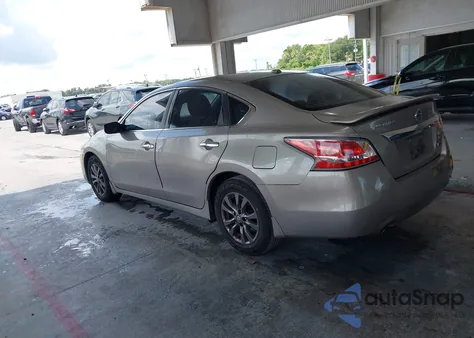 2015 Nissan Altima 2.5 S from USA, damaged, VIN 1N4AL3AP0FN907115